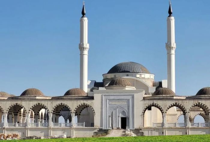 Depremde Evladn Kaybeden Ailelere Manevi Destek: Safvan Bin Muattal Trbesi Ziyareti