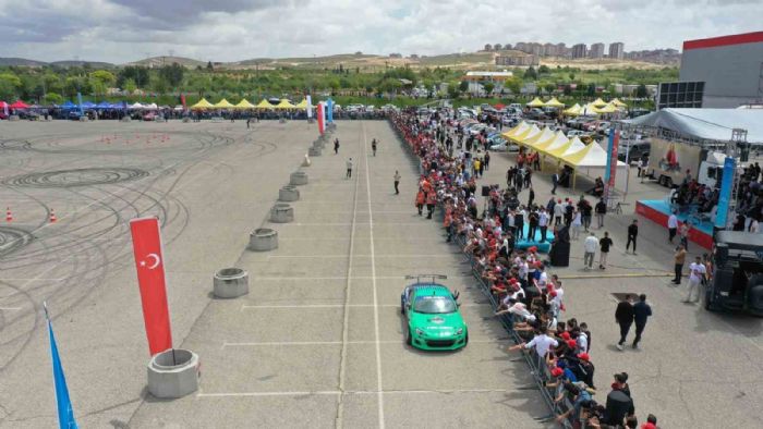 Gaziantep Auto-Drift Fest muhteem gsterilere sahne oldu