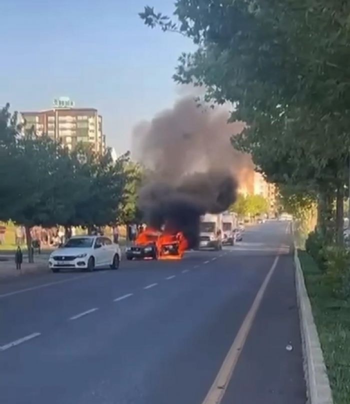 Havuza den yal adam ambulans helikopterle hastaneye sevk edildi