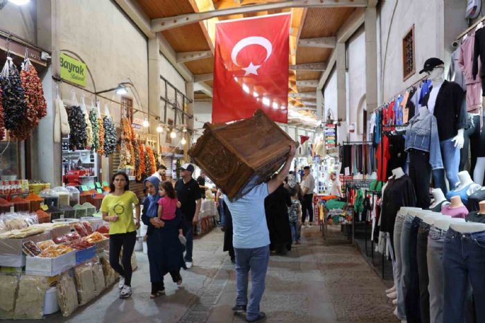 Kahramanmarata scak havada serin arda alveri imkan