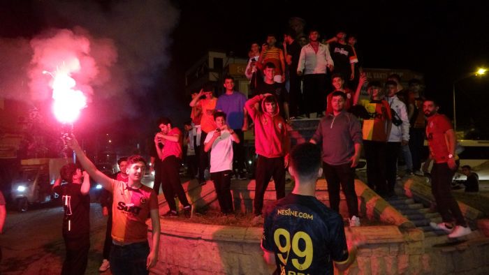 Galatasaray’ın şampiyonluğu Adıyaman’da coşkuyla kutlandı