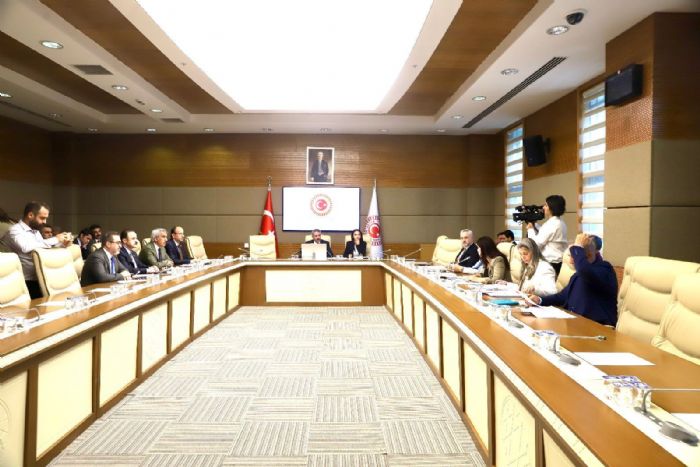 AK Parti Adyaman Milletvekili ve Tekilat Bakan Yardmcs Mustafa Alkaya TBMMde nemli Grev