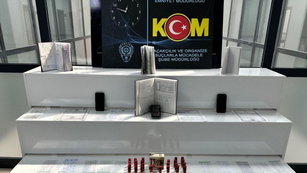 Adıyaman’da, kuyumcu kılığında 2 tefeci tutuklandı