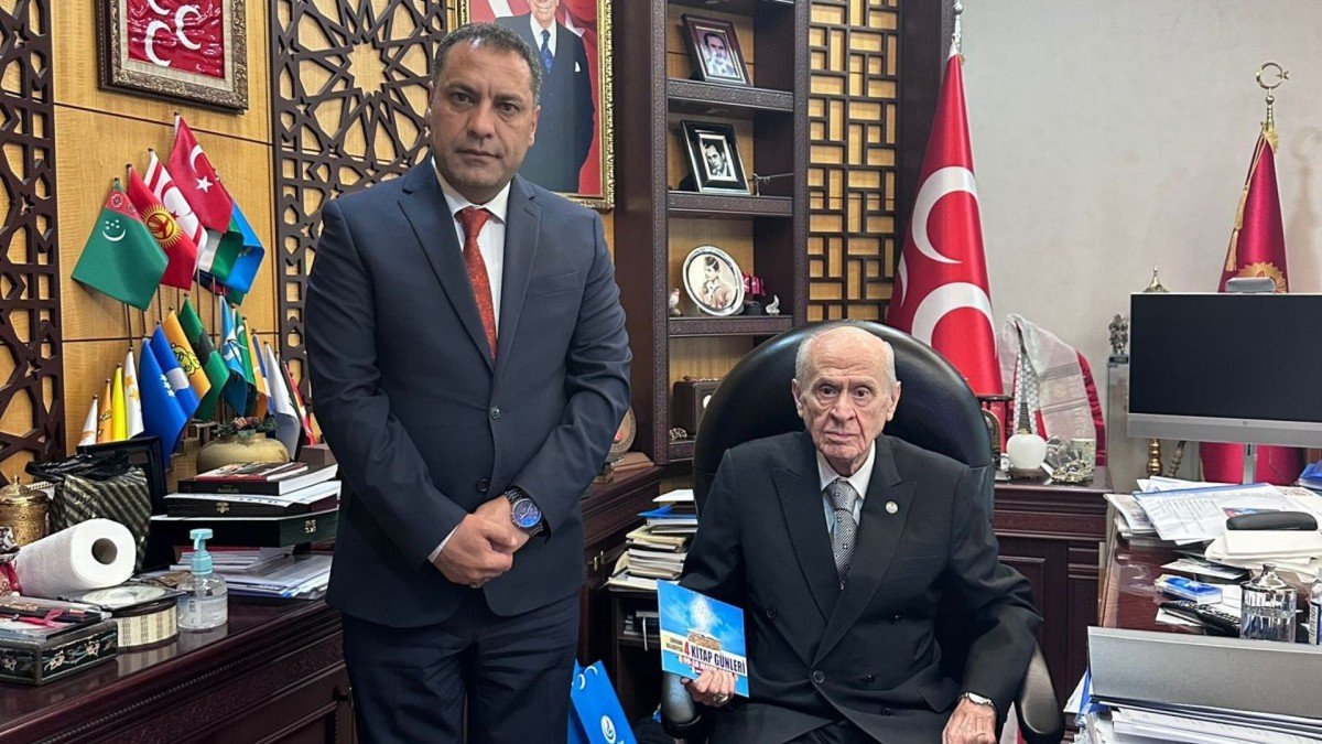MHP'li Belediye Başkanı Mustafa Erkut Ekinci istifa etti