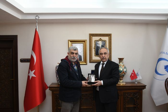 2. Uluslararası Perre Sanat Çalıştayında Emeği Geçenlere Plaketleri Takdim Edildi