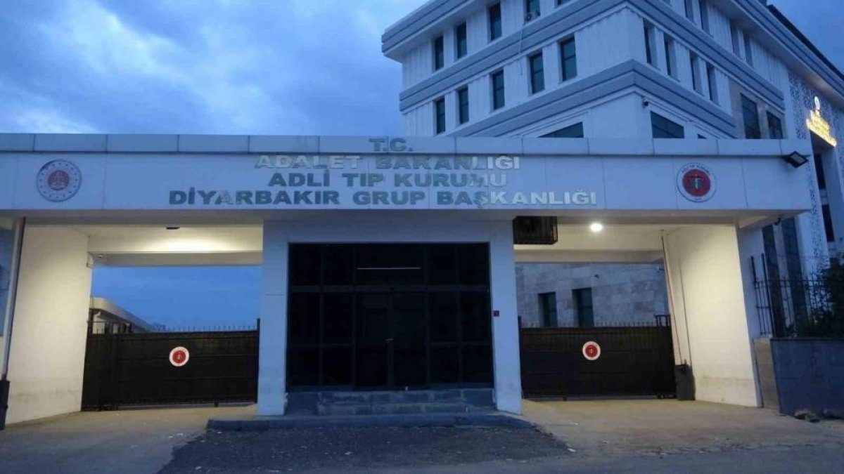 Diyarbakır’da Römork Devrildi: 6 Yaşındaki Çocuk Hayatını Kaybetti