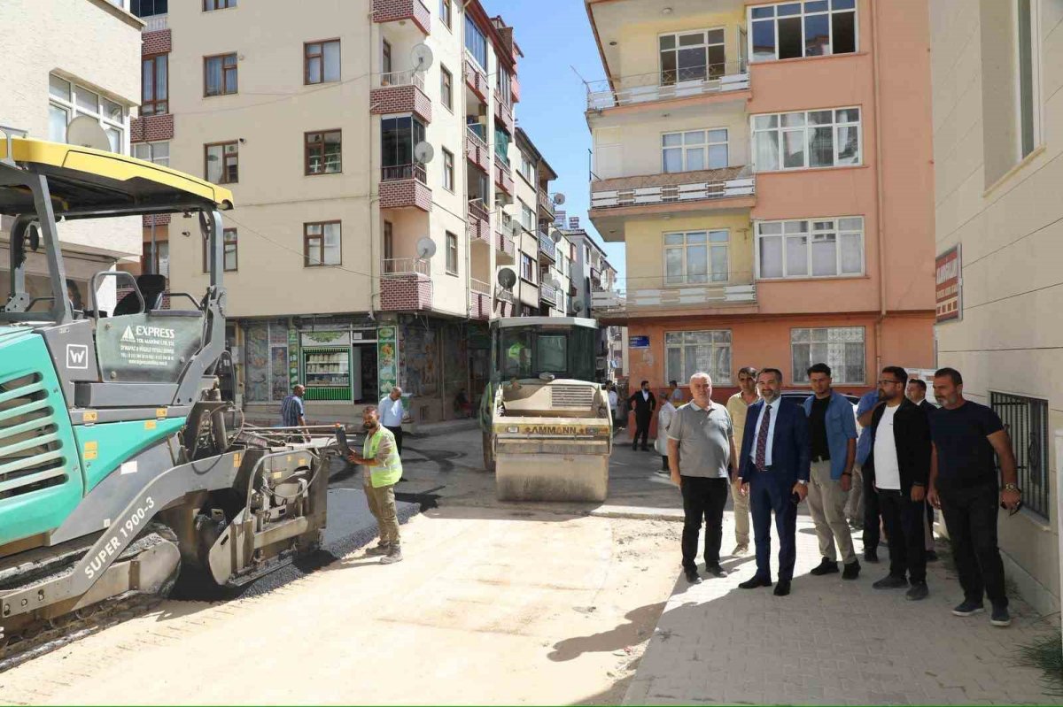 Başkan Şerifoğulları, Mahalle Ziyaretlerini Sürdürüyor