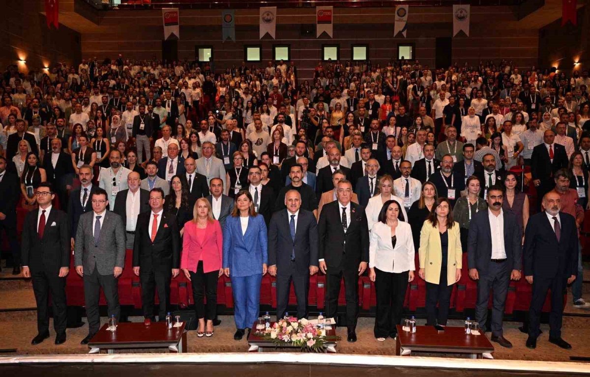 Diyarbakır’da 28. Uluslararası Diş Hekimliği Kongresi Kapılarını Açtı