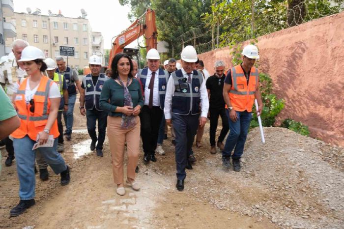 Adana Büyükşehir Belediye Başkanı Karalar, "Yedigöze Barajından Kozan’a sağlıklı su getiriyoruz"
