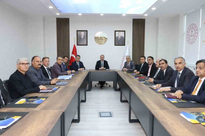 Adıyaman’da eğitim değerlendirme toplantısı yapıldı