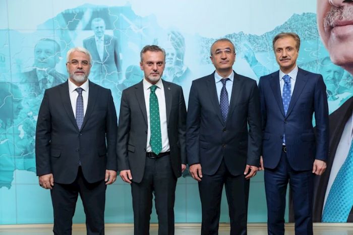 AK Parti Kahta İlçe Başkanlığı'na Gaffari Çelebi Atandı
