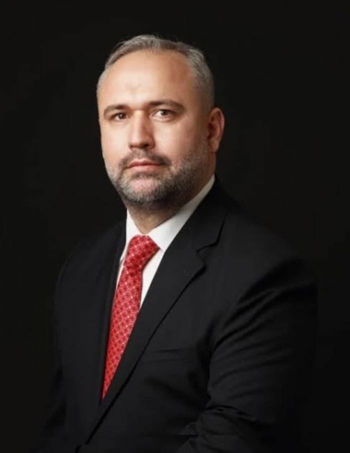 Akademisyen Yusuf Öztürk Belediye Başkanlığı Aday Adayı