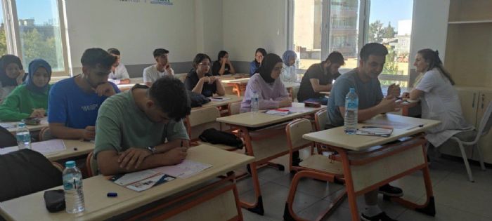 AKEM’de YKS ve LGS Kursları Başladı
