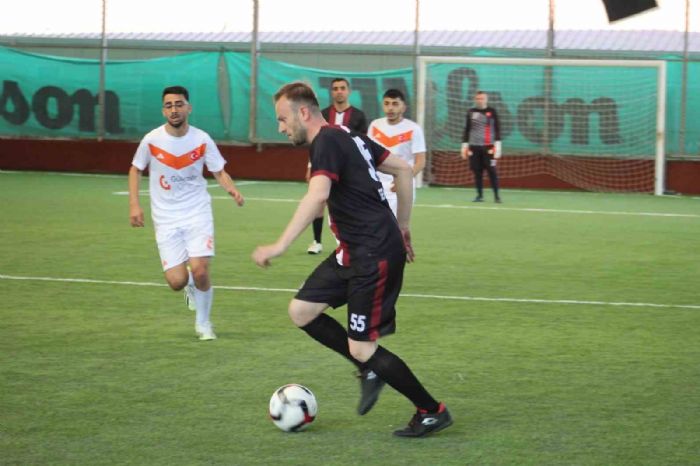 AOSB Futbol Turnuvası başladı