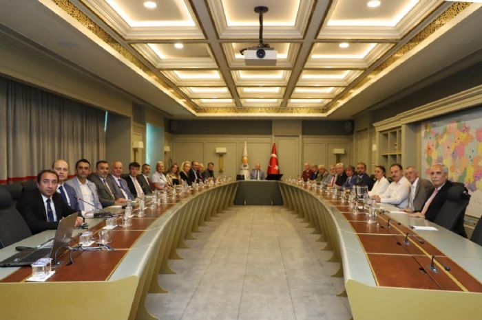 Atik: ’’Vicdanlı çözümler üretecek kişilerle yol almalıyız’’