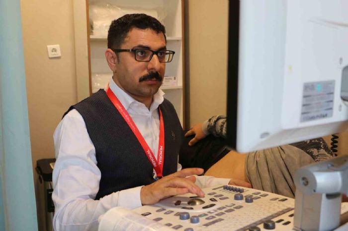 Ayaktaki şişkinlik kalp kapak hastalığı habercisi olabiliyor