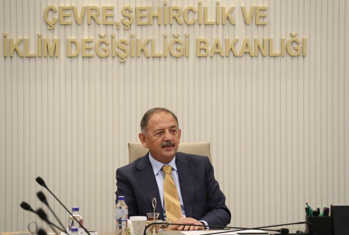 Bakan Özhaseki: Gece gündüz çalışıyoruz