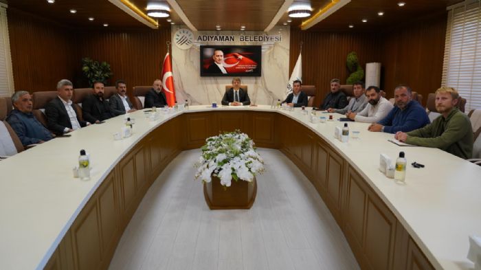 Başkan Tutdere altyapı çalışmalarıyla ilgili muhtarları bilgilendirdi