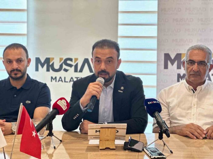 Başkan Yunus Akçin: "Yerel yöneticiler şehrin gelişimini sağlayamamıştır"