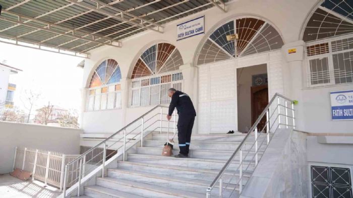 Battalgazi’de camiler bayrama hazırlanıyor