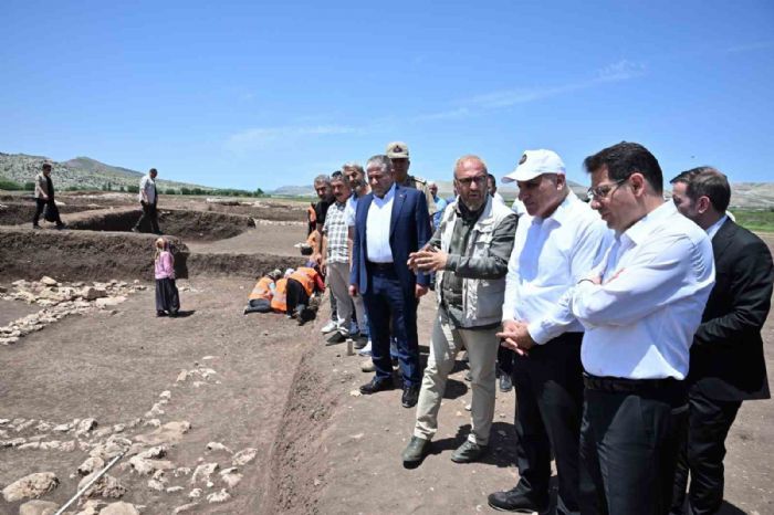 Çayönü, Göbeklitepe gibi tüm dünyaya tanıtılacak