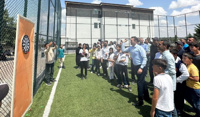 Depremzede çocuklara moral etkinliği düzenlendi
