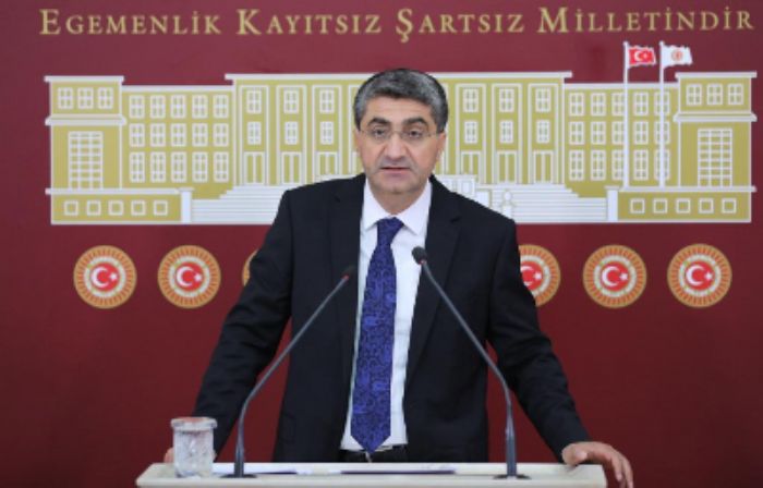 DEVA Partisi Genel Başkan Yardımcısı Ekmen: “Pamuk ve mısır çiftçileri için harekete geçin”