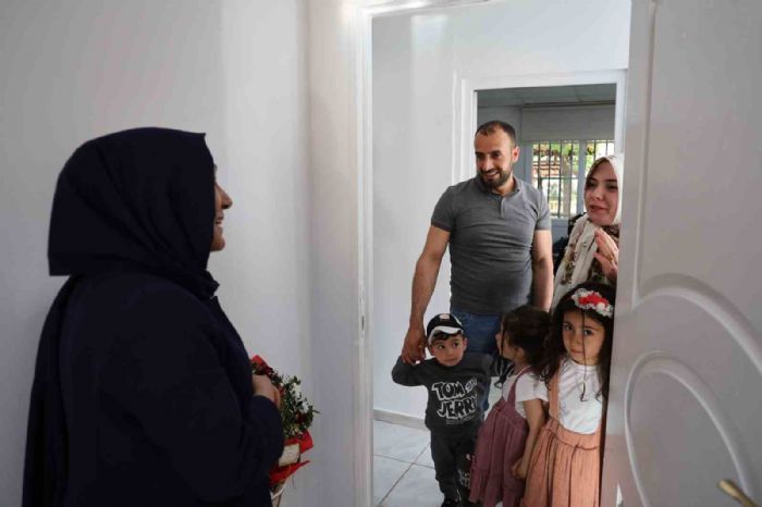 Diyarbakır’da kadın muhtar, ikinci adaylığında 25 yıllık muhtarı devirdi