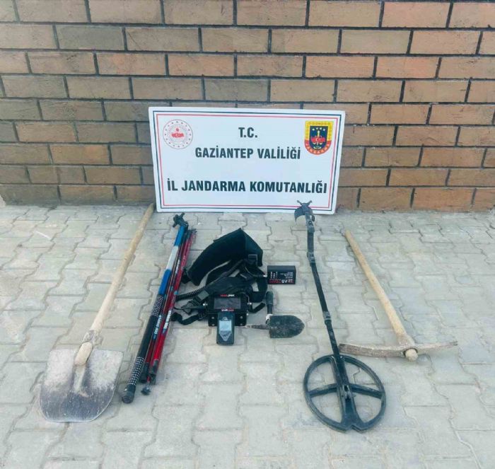 Gaziantep’te kaçak kazı yapan 9 şüpheli yakalandı