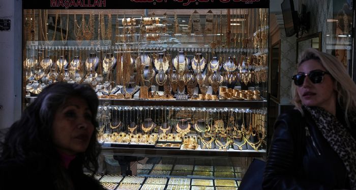 Gram altın rekor tazeledi, yatırımcılarını sevindirdi