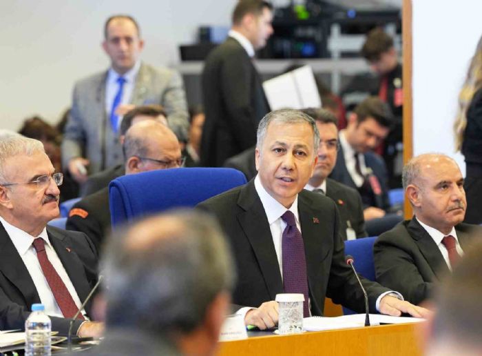 İçişleri Bakanı Yerlikaya: “Kahramanmaraş merkezli depremlerde çadırda kalan vatandaşımız bulunmuyor”