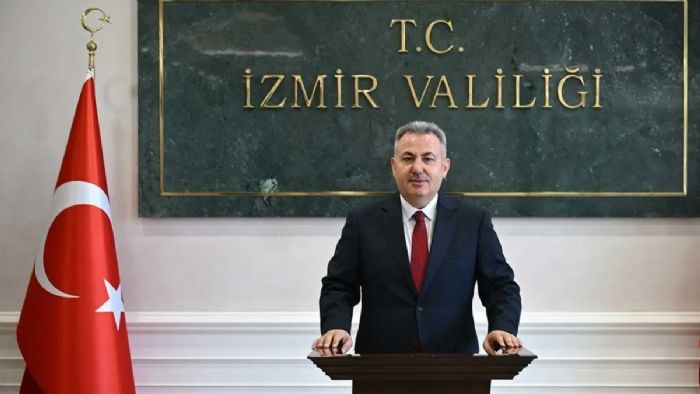 İzmir Balçova’da polis merkezine silahlı saldırı: 2 şehit, 2 yaralı, 16 yaşındaki saldırgan yakalandı, gözaltı sayısı 5’e yükseldi