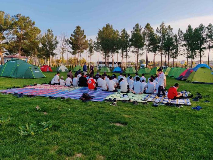 Kırkgöz Sahil Parkı’nda izcilik kampı