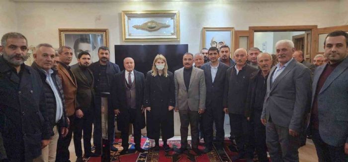 Malatya’da depremin izleri siliniyor