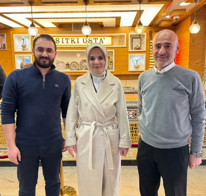 Meşhur Kadayıfçı Sıtkı Usta, Bakan Göktaş ağırladı