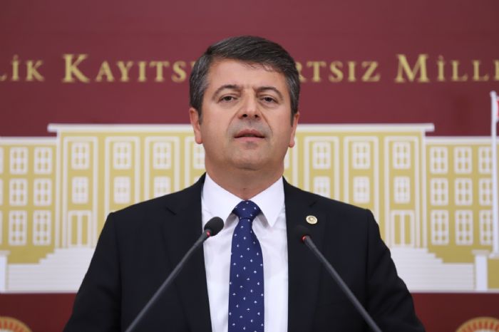 Milletvekili Tutdere, deprem bölgesindeki asbest tehlikesine dikkat çekti