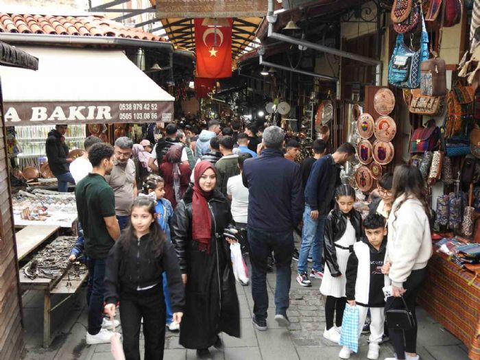 Ramazan Bayramı’nda Gaziantep’in tarihi mekânları turist akınına uğradı