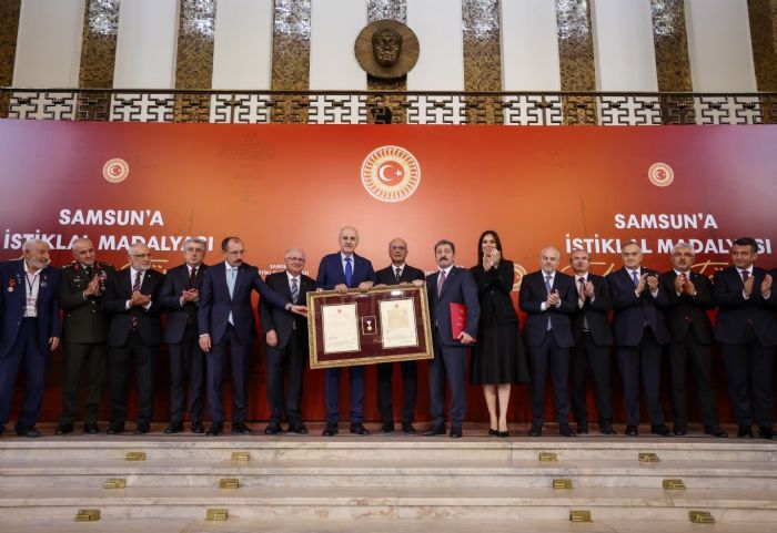 Samsun’a "İstiklal Madalyası Beratı" takdim edildi