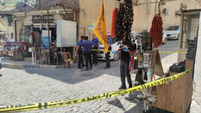 Şanlıurfa’da silahlı ve bıçaklı kavga: 2 yaralı