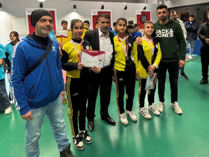 Şehit Recep İnce Ortaokulu dart takımı Türkiye finallerinde