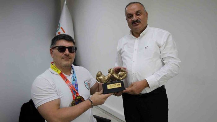 Türk terminatör madalyaya doymuyor