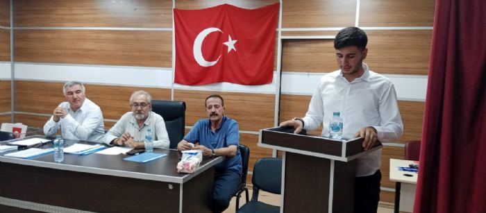TÜRKİYE’NİN EN GENÇ İLÇE BAŞKANI GERGER’DE SEÇİLDİ