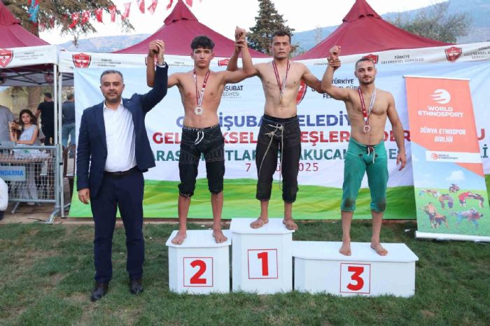 Uluslararası Karakucak Güreş Festivali Hartlap’ta Coşkuyla Tamamlandı